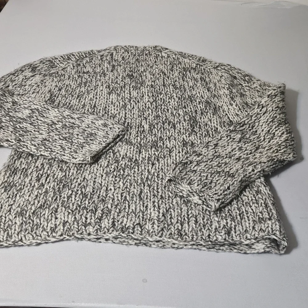 Eddie‎ Bauer Womens Wool V Neck Chunky Hand Knit Sweater XL Soft